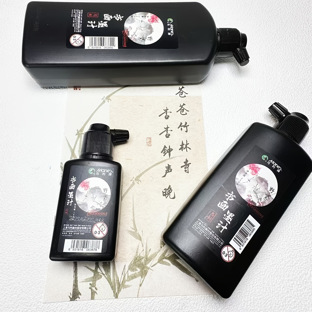 Traditional Black Calligraphy  - огляд і ціна Calligraphy Ink Bottle